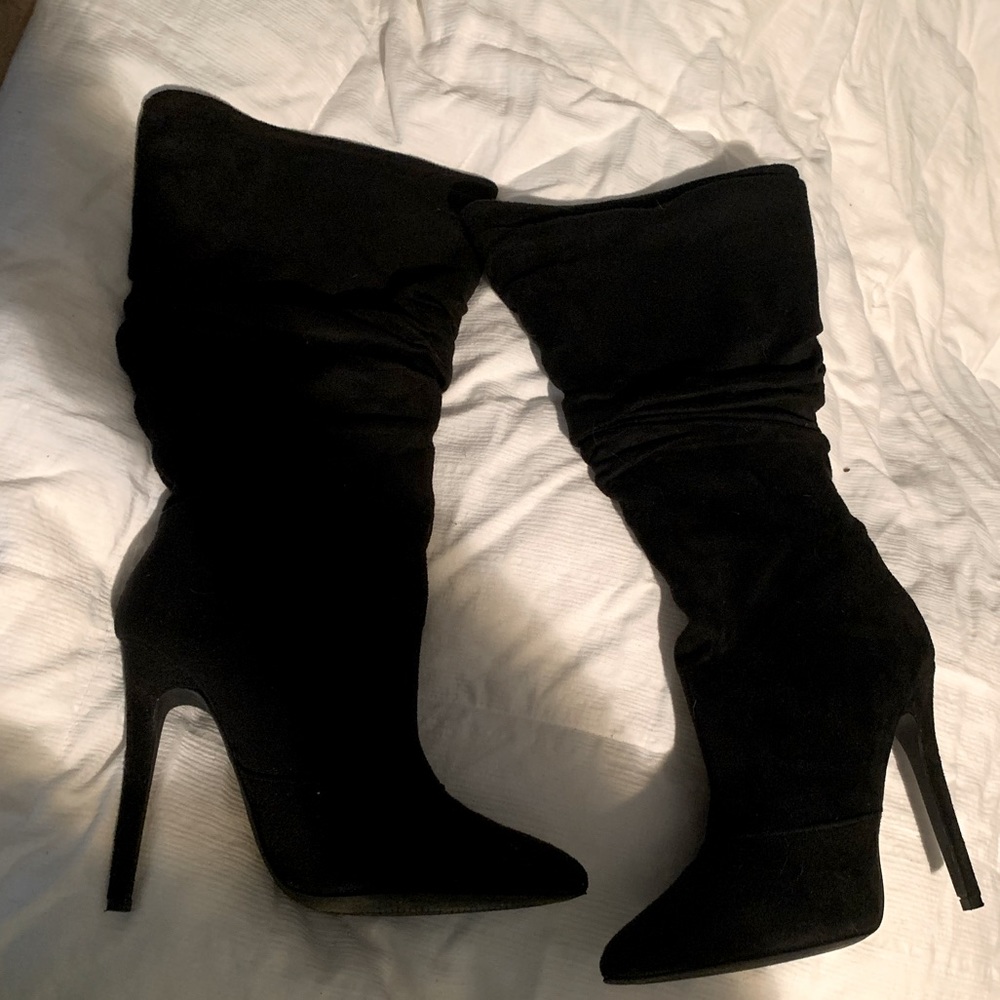 Fashion nova black heeled boots 7.5